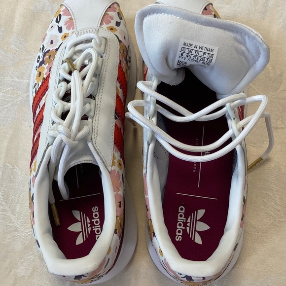 adidas Kids White and Red Floral Sneakers - Picture 6 of 7